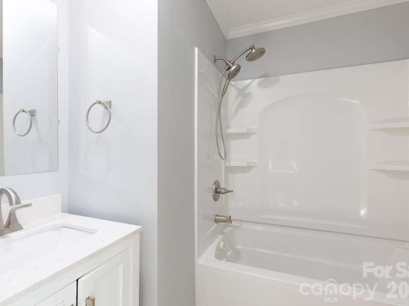 22 Center Street, York, SC 29745.  MLS# CAR4344752, YatesRealty ID 13397. 