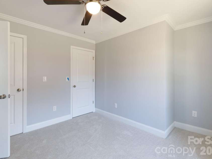 22 Center Street, York, SC 29745.  MLS# CAR4344752, YatesRealty ID 13397. 
