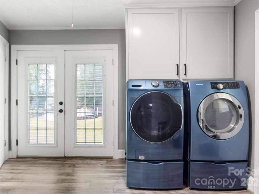 814 Columbia Drive, Chester, SC 29706.  MLS# CAR4248454, YatesRealty ID 13397. 