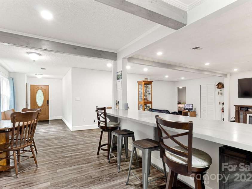 814 Severance Drive, Chester, SC 29706.  MLS# CAR4248454, YatesRealty ID 13397. 