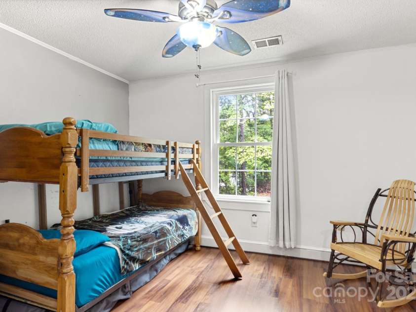 814 Severance Drive, Chester, SC 29706.  MLS# CAR4248454, YatesRealty ID 13397. 