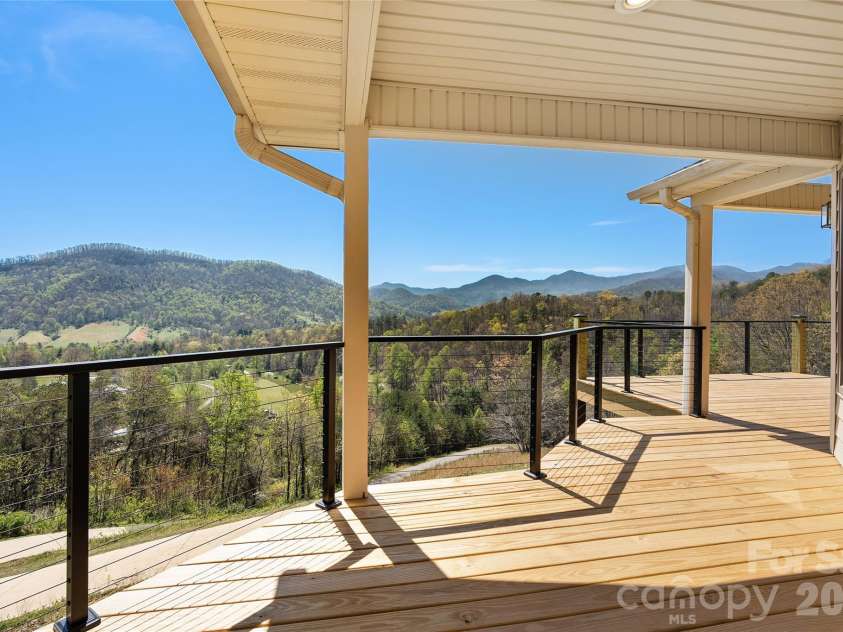 151 Kerr Road, Leicester, NC 28748.  MLS# CAR4364395, YatesRealty ID 13398. 