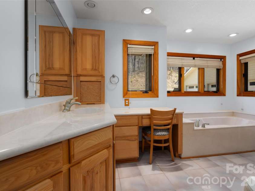 151 Kerr Road, Leicester, NC 28748.  MLS# CAR4364395, YatesRealty ID 13398. 