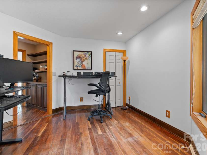 151 Kerr Road, Leicester, NC 28748.  MLS# CAR4364395, YatesRealty ID 13398. 