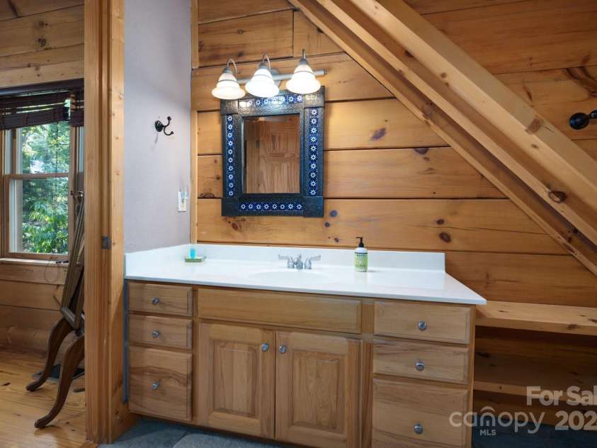 117 Laurel Lakes Parkway, Lake Lure, NC 28746.  MLS# CAR4182403, YatesRealty ID 1340. Ensuite