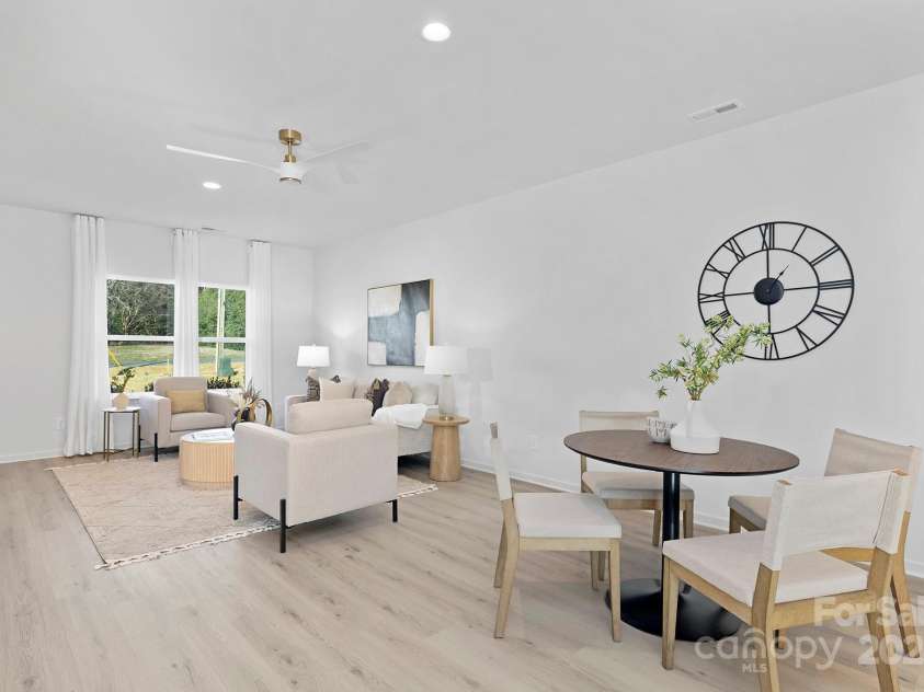 429 Huntersville Concord Road, Huntersville, NC 28078.  MLS# CAR4302299, YatesRealty ID 1340. Representation