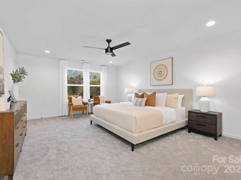 429 Huntersville Concord Road, Huntersville, NC 28078.  MLS# CAR4302299, YatesRealty ID 1340. Representation