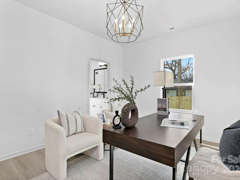 429 Huntersville Concord Road, Huntersville, NC 28078.  MLS# CAR4302299, YatesRealty ID 1340. Representation