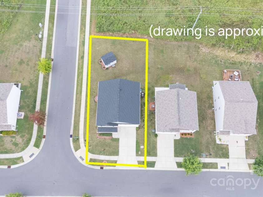 1600 Gaston Mountain Drive, Dallas, NC 28034.  MLS# CAR4259732, YatesRealty ID 13400. 