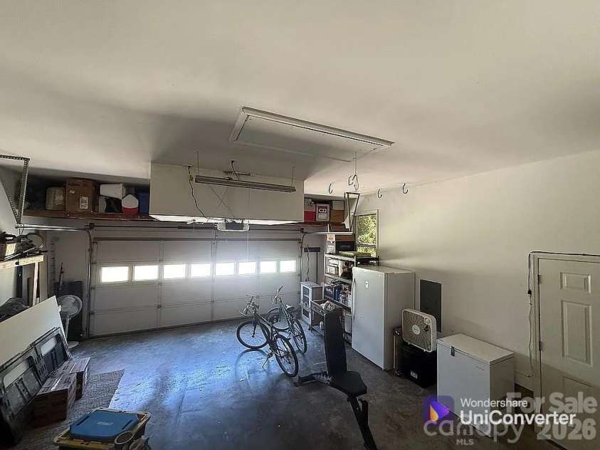 5802 Jolly Roger Court, New Bern, NC 28560.  MLS# CAR4351761, YatesRealty ID 13400. 