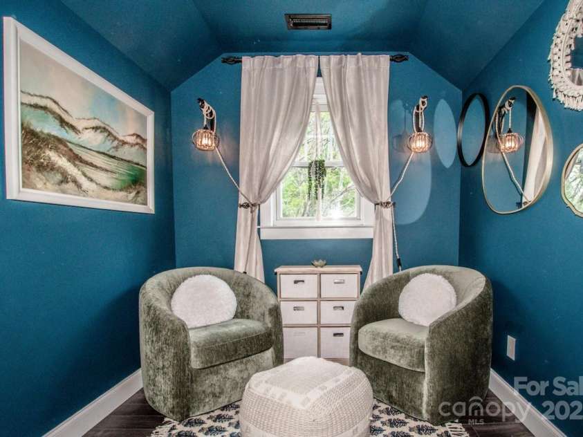 6726 Park Meadows Place, Huntersville, NC 28078.  MLS# CAR4247082, YatesRealty ID 13401. 
