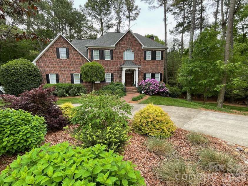 1200 Heritage Drive, Albemarle, NC 28001.  MLS# CAR4367444, YatesRealty ID 13402. 