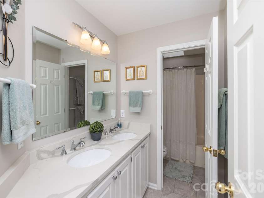 1200 Heritage Drive, Albemarle, NC 28001.  MLS# CAR4367444, YatesRealty ID 13402. 