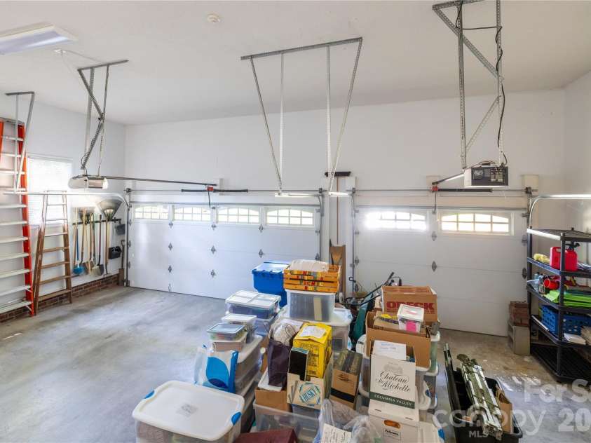 1200 Heritage Drive, Albemarle, NC 28001.  MLS# CAR4367444, YatesRealty ID 13402. 