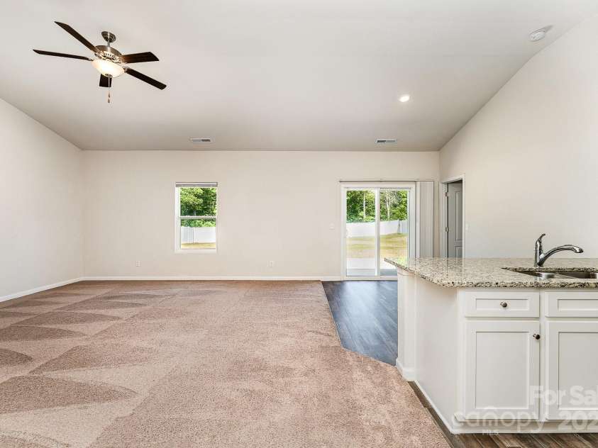 8316 Highgate Drive, Charlotte, NC 28215.  MLS# CAR4254654, YatesRealty ID 13402. 