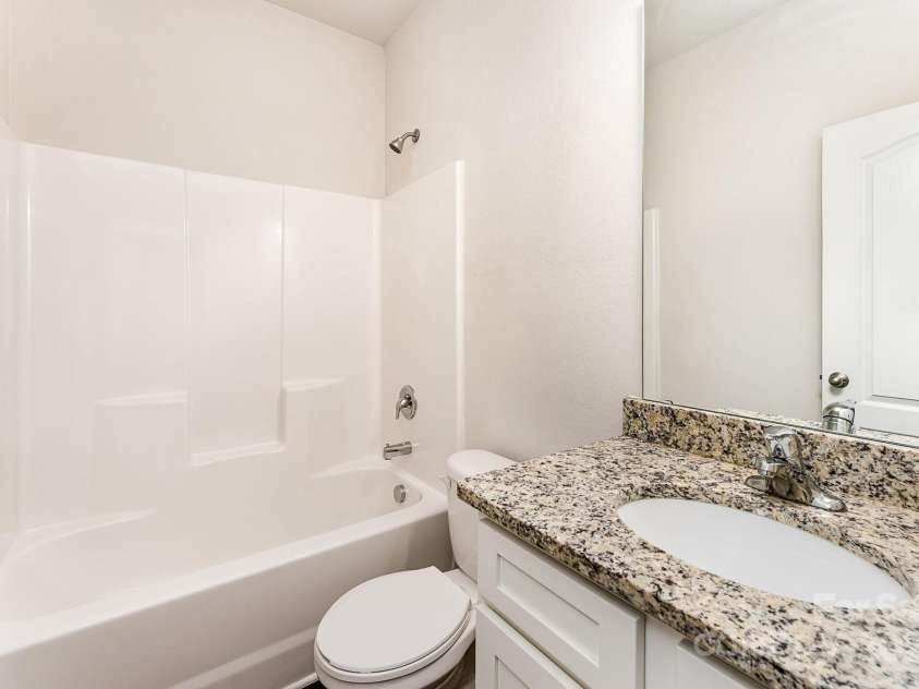 8316 Highgate Drive, Charlotte, NC 28215.  MLS# CAR4254654, YatesRealty ID 13402. 