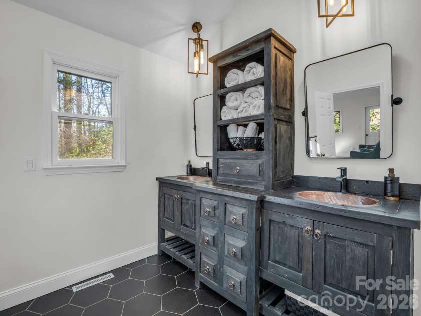 158 Rock Spring Lane, Lake Lure, NC 28746.  MLS# CAR4330630, YatesRealty ID 13404. 