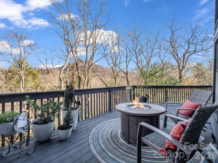 158 Rock Spring Lane, Lake Lure, NC 28746.  MLS# CAR4330630, YatesRealty ID 13404. 