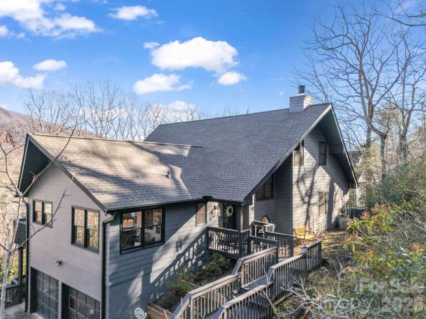 158 Rock Spring Lane, Lake Lure, NC 28746.  MLS# CAR4330630, YatesRealty ID 13404. 