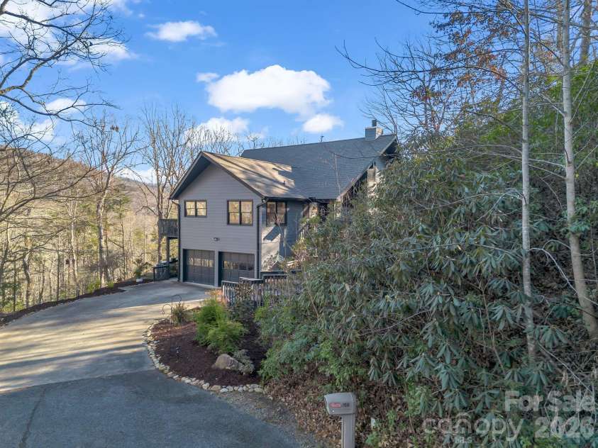 158 Rock Spring Lane, Lake Lure, NC 28746.  MLS# CAR4330630, YatesRealty ID 13404. 