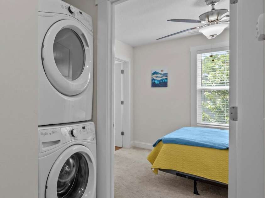 25 Mill Creek Loop, Asheville, NC 28806.  MLS# CAR4257997, YatesRealty ID 13404. 