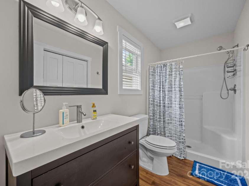 25 Mill Creek Loop, Asheville, NC 28806.  MLS# CAR4257997, YatesRealty ID 13404. 