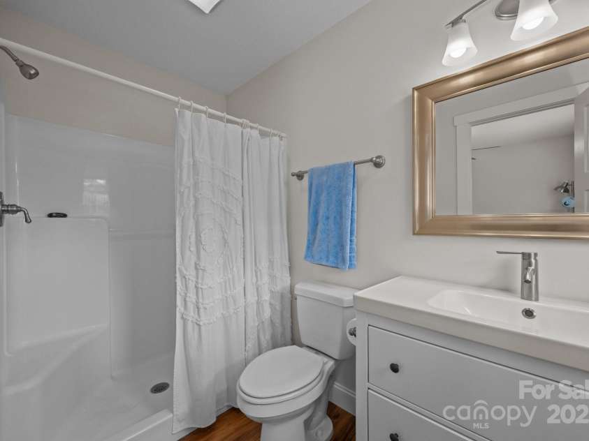 25 Mill Creek Loop, Asheville, NC 28806.  MLS# CAR4257997, YatesRealty ID 13404. 