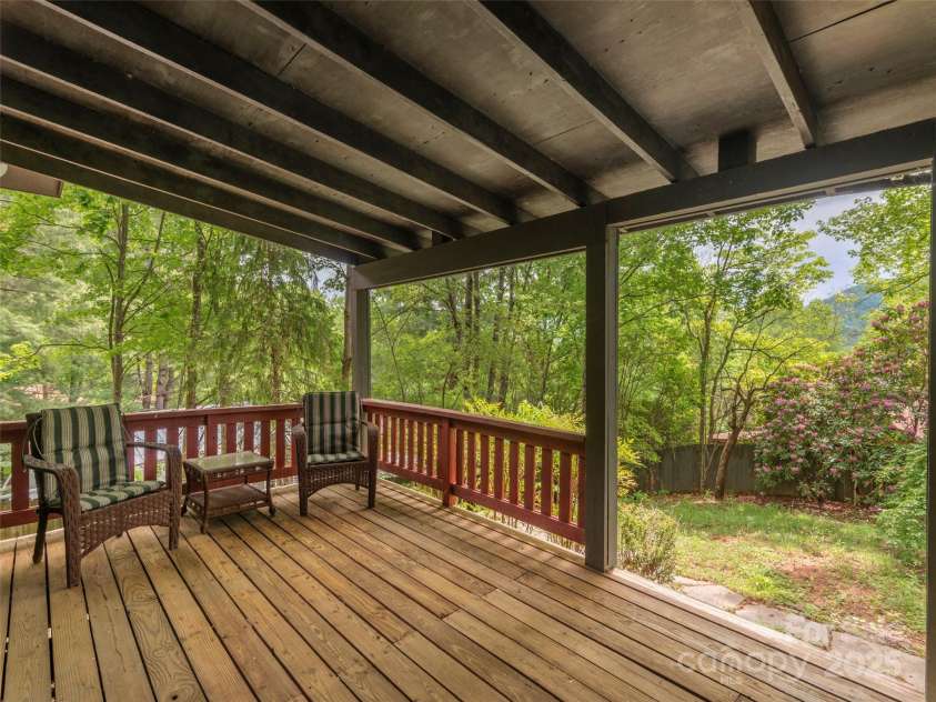 318 Sandsridge Way, Waynesville, NC 28785.  MLS# CAR4258797, YatesRealty ID 13405. 