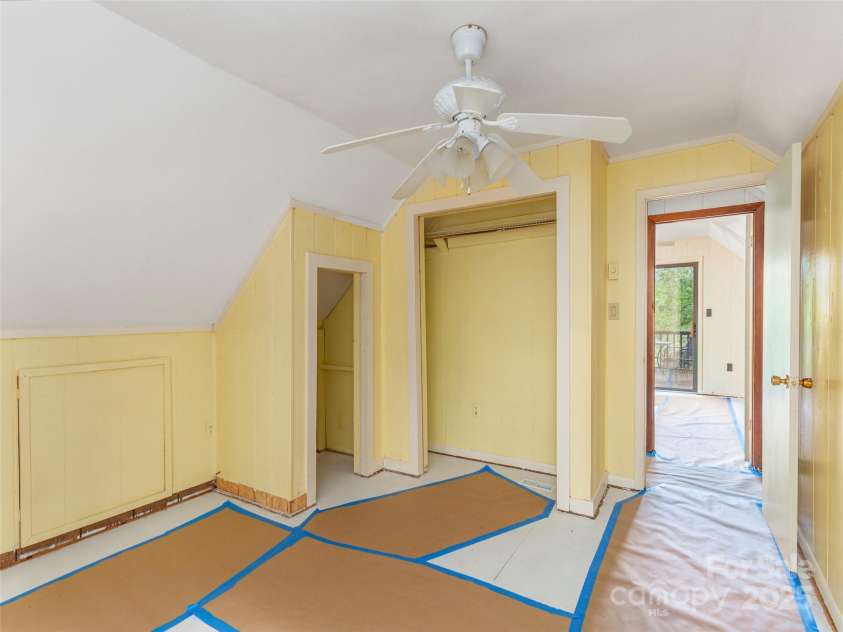 318 Sandsridge Way, Waynesville, NC 28785.  MLS# CAR4258797, YatesRealty ID 13405. 