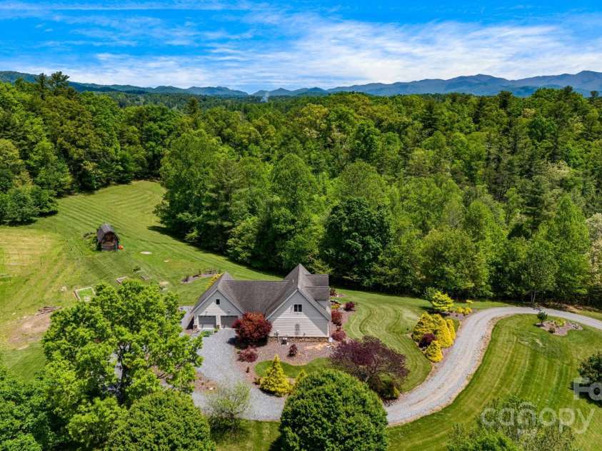 2912 Windswept Ridge Road, Marshall, NC 28753.  MLS# CAR4258178, YatesRealty ID 13406. 