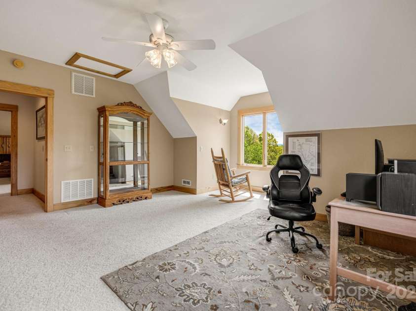 2912 Windswept Ridge Road, Marshall, NC 28753.  MLS# CAR4258178, YatesRealty ID 13406. 