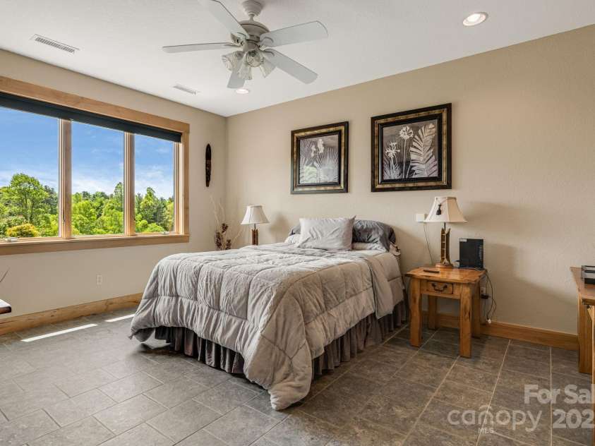 2912 Windswept Ridge Road, Marshall, NC 28753.  MLS# CAR4258178, YatesRealty ID 13406. 