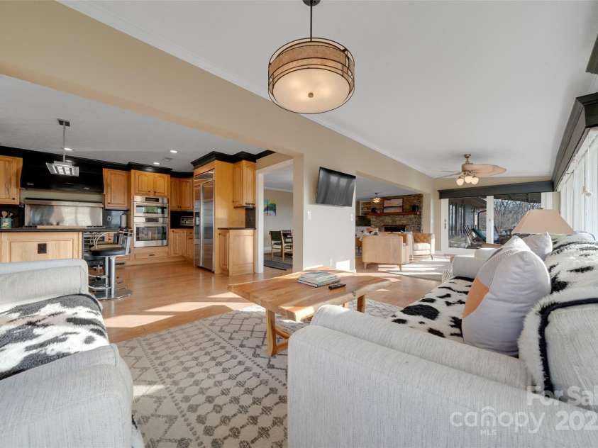 300 Roberts Drive, Hendersonville, NC 28739.  MLS# CAR4320767, YatesRealty ID 13407. 