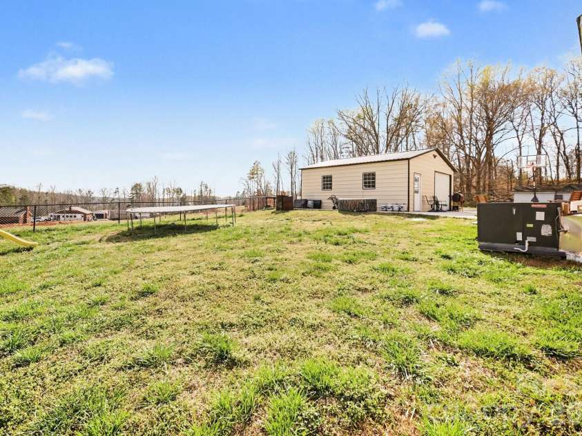 6408 River Bend Road, Concord, NC 28025.  MLS# CAR4359984, YatesRealty ID 13407. 
