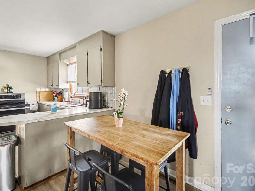 6408 River Bend Road, Concord, NC 28025.  MLS# CAR4359984, YatesRealty ID 13407. 