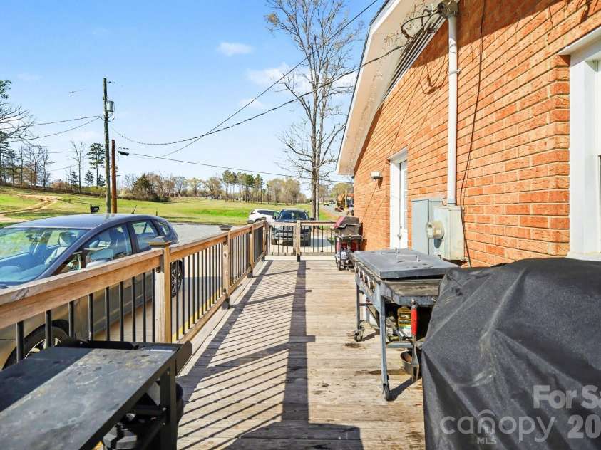 6408 River Bend Road, Concord, NC 28025.  MLS# CAR4359984, YatesRealty ID 13407. 