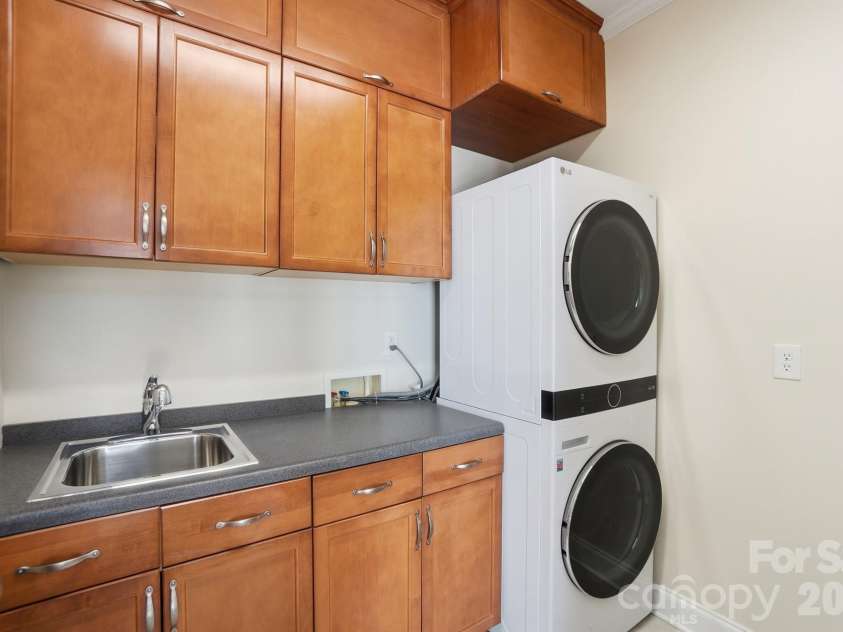 159 Lavender Bloom Loop, Mooresville, NC 28115.  MLS# CAR4355894, YatesRealty ID 13408. 