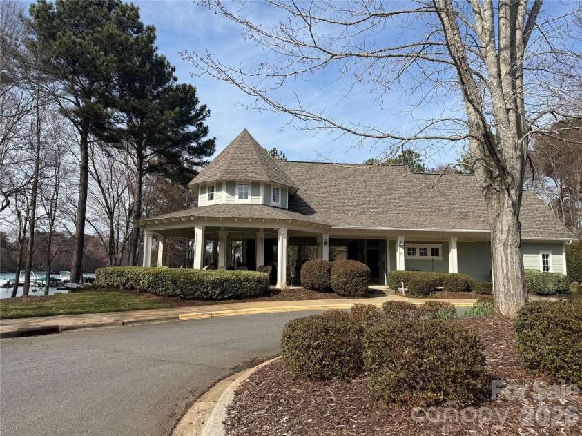 159 Lavender Bloom Loop, Mooresville, NC 28115.  MLS# CAR4355894, YatesRealty ID 13408. 