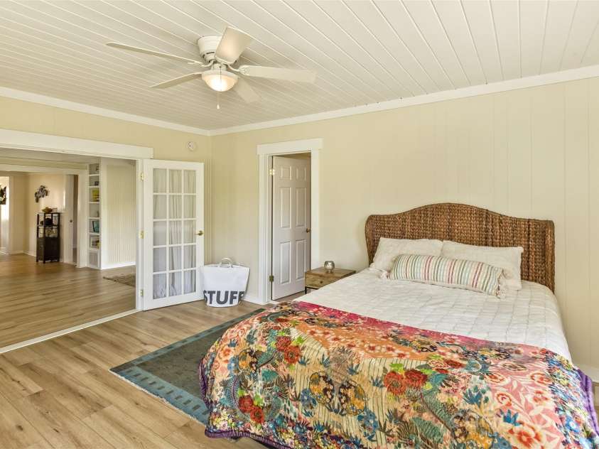 282 Old Toll Circle, Black Mountain, NC 28711.  MLS# CAR4256271, YatesRealty ID 13410. 