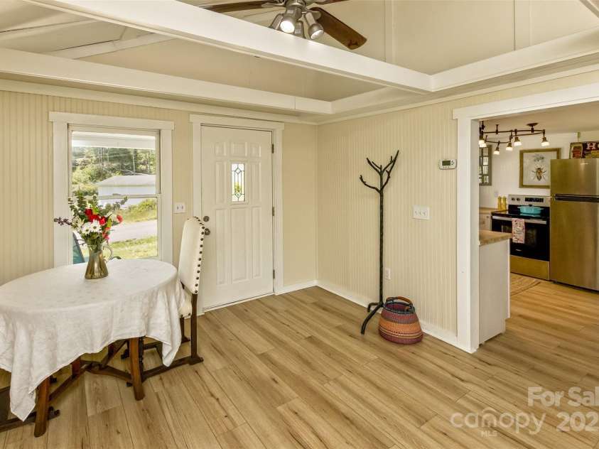282 Old Toll Circle, Black Mountain, NC 28711.  MLS# CAR4256271, YatesRealty ID 13410. 