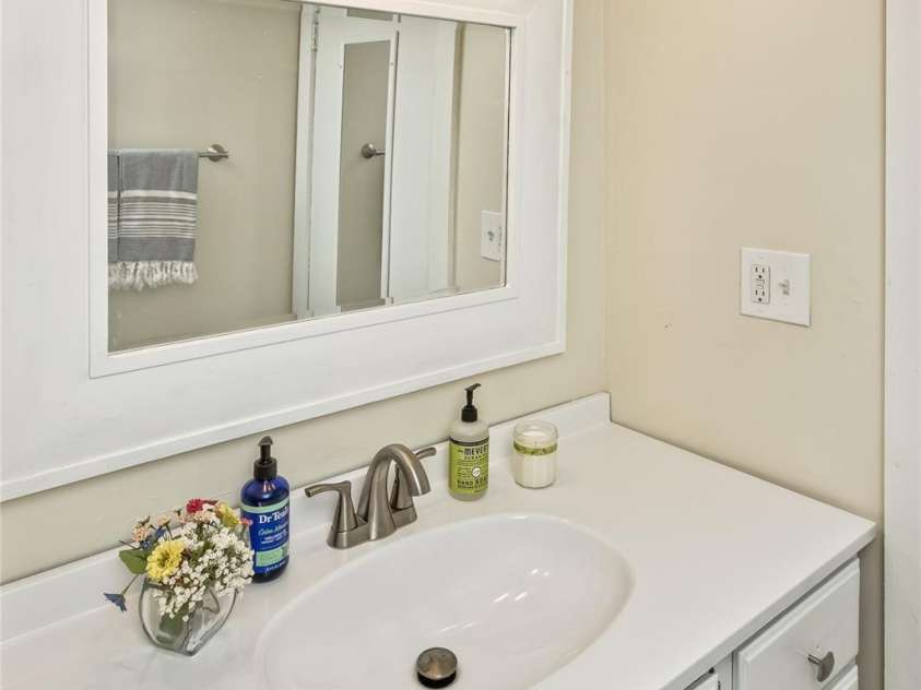 282 Old Toll Circle, Black Mountain, NC 28711.  MLS# CAR4256271, YatesRealty ID 13410. 