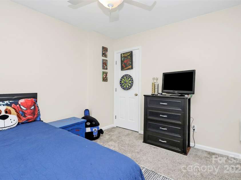 2111 Savoy Place, Fort Mill, SC 29707.  MLS# CAR4251589, YatesRealty ID 13412. 