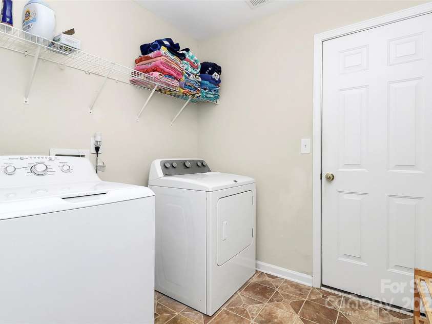 2111 Savoy Place, Fort Mill, SC 29707.  MLS# CAR4251589, YatesRealty ID 13412. 