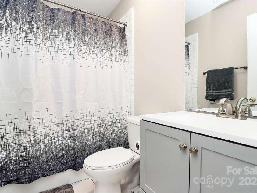 2111 Savoy Place, Fort Mill, SC 29707.  MLS# CAR4251589, YatesRealty ID 13412. Secondary bathroom - updated