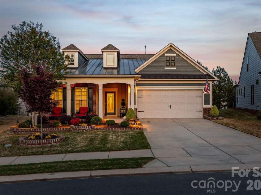 836 Bliss Drive, Fort Mill, SC 29715.  MLS# CAR4365237, YatesRealty ID 13413. 