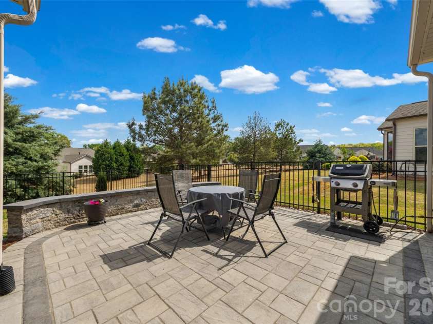 836 Bliss Drive, Fort Mill, SC 29715.  MLS# CAR4365237, YatesRealty ID 13413. 