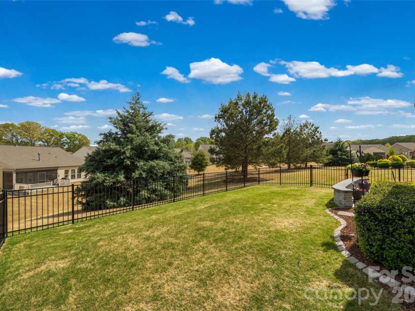 836 Bliss Drive, Fort Mill, SC 29715.  MLS# CAR4365237, YatesRealty ID 13413. 