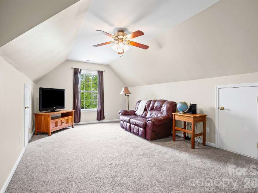 1836 Montague Road, Clover, SC 29710.  MLS# CAR4360574, YatesRealty ID 13414. Bonus Room 