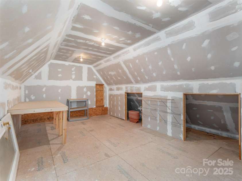 163 Gateway Street, Waynesville, NC 28785.  MLS# CAR4216649, YatesRealty ID 13415. 