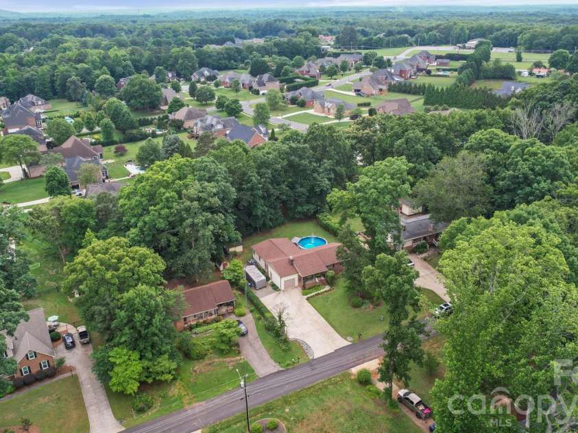 120 General Pemberton Street, Stanley, NC 28164.  MLS# CAR4349104, YatesRealty ID 13417. 